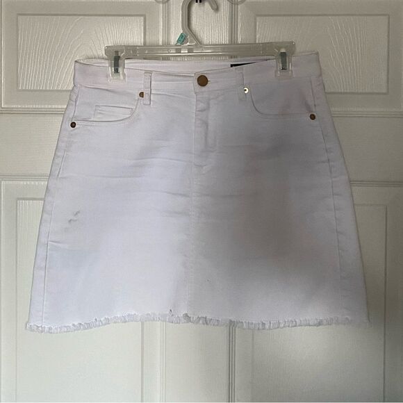 BLANKNYC Women’s White Skirt Size 28 - Picture 1 of 3
